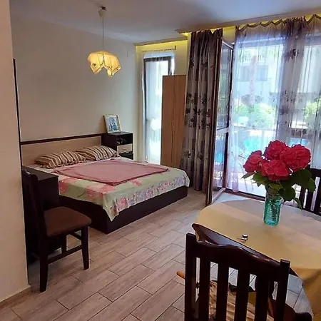 Apartamento Большая Студия Для 4-Х Человек С Выходом На Бассейн В Каскадас